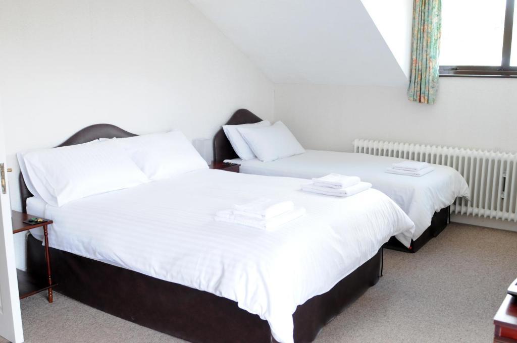 Goldenhill Guesthouse Omagh Room photo